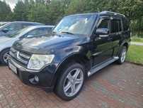 Mitsubishi Pajero W trakcie transportu. Cena za auto juz zarejestrowane w Polsce.