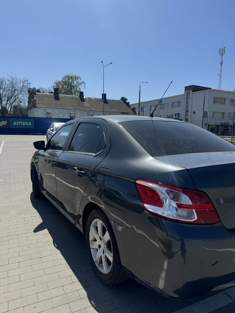 Peugeot 301 2013
