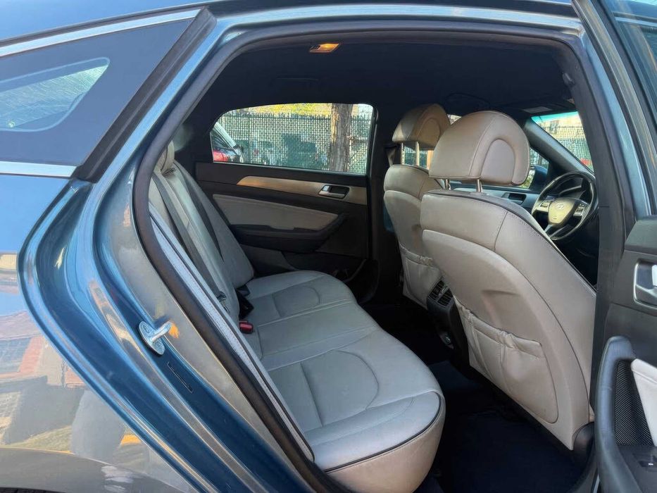 Hyundai Sonata      2015