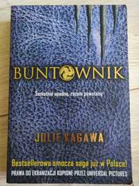 "Buntownik" Julie Kagawa