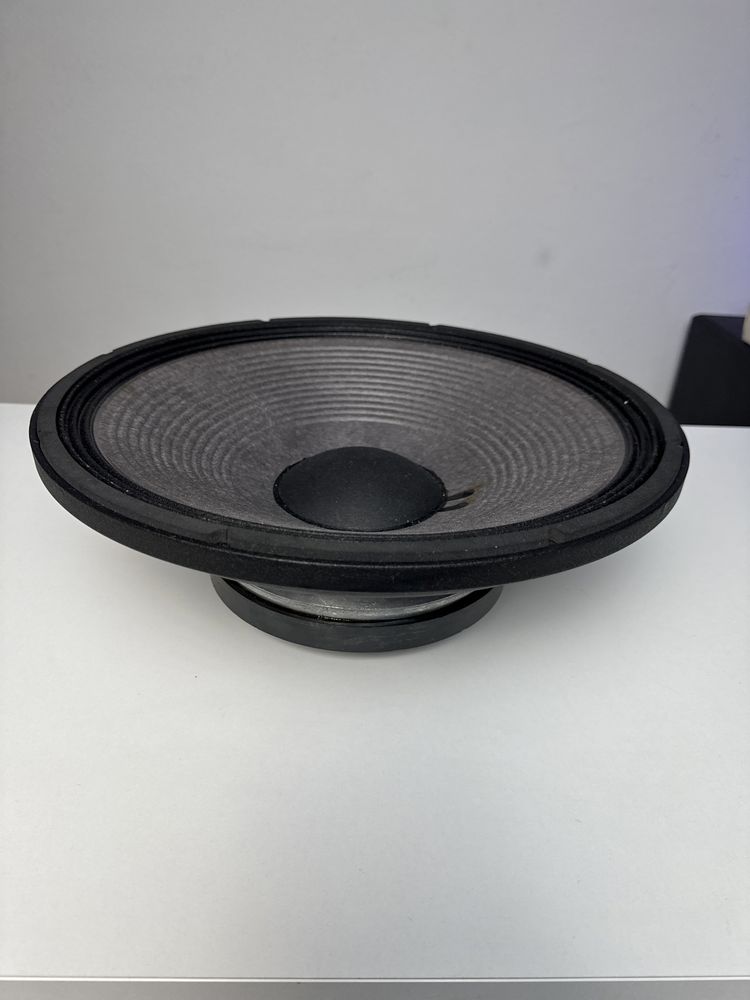 Coluna JBL 2226HPL Altifalante