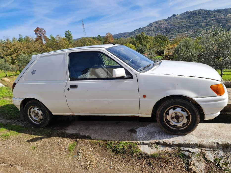 Ford fiesta 1800