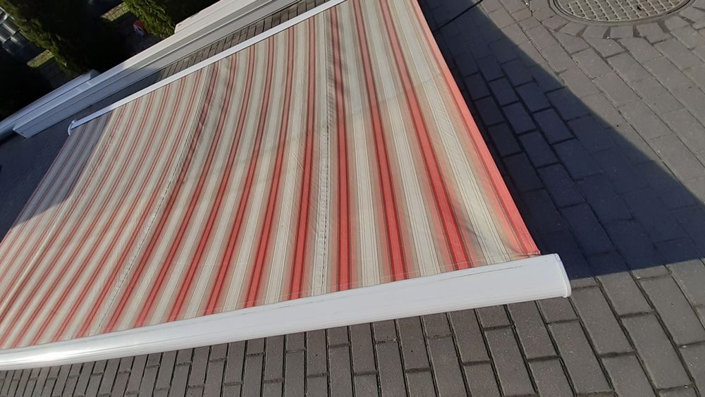 Markiza tarasowa kasetowa. 4m x2.6m