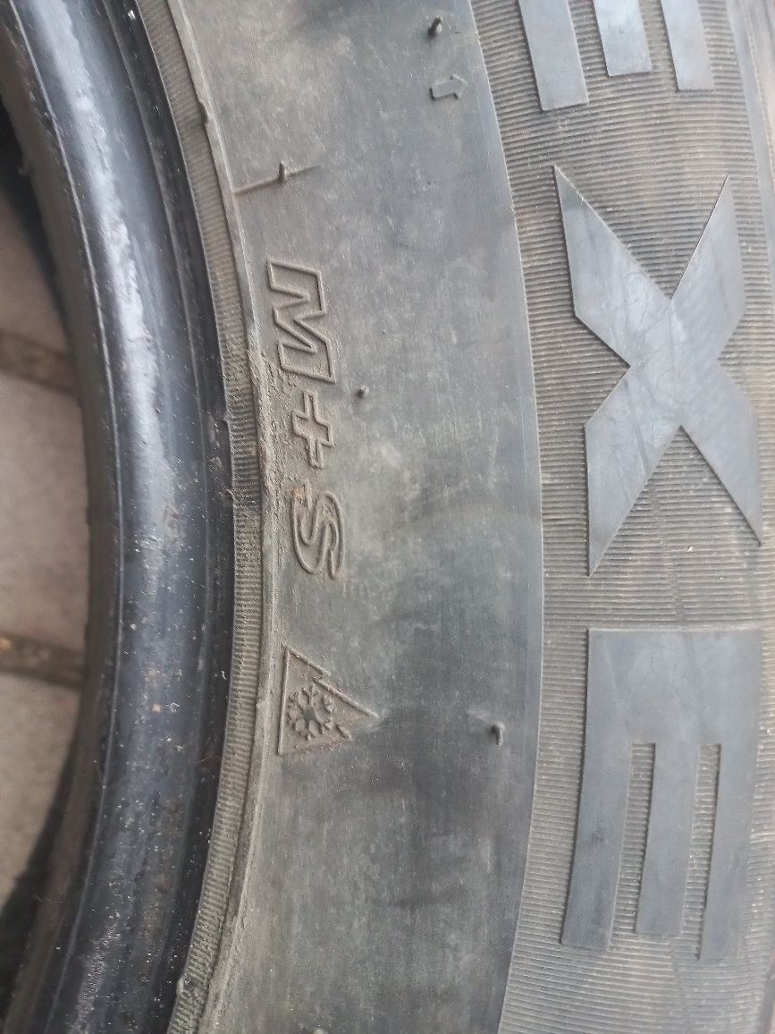 Шины. Шипы.Зимняя резина NEXEN 225/65R17