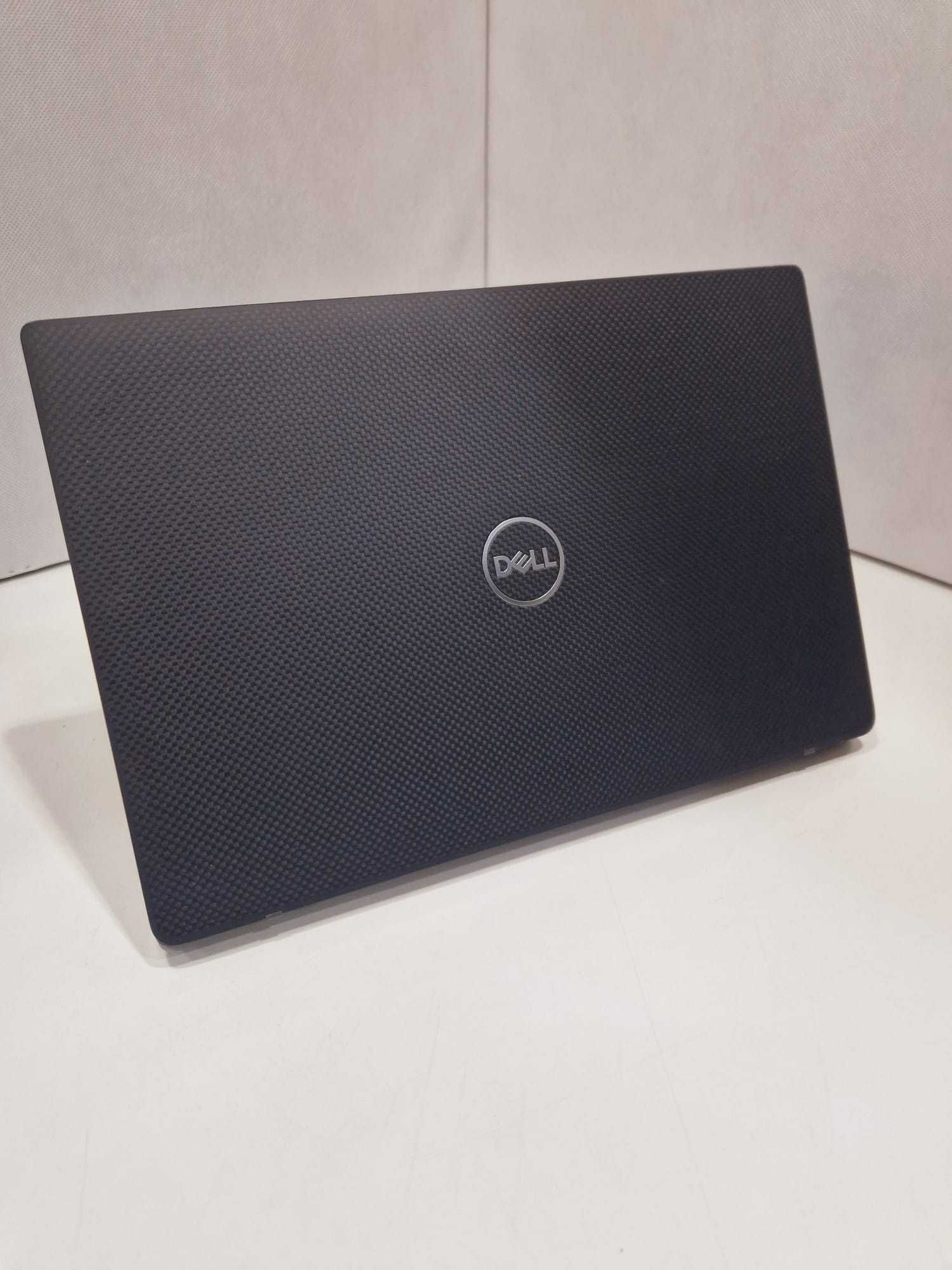 Laptop DELL Latitude i5-8365U 16GB DDR4 512GB SSD M.2 Win11Pro FV RATY