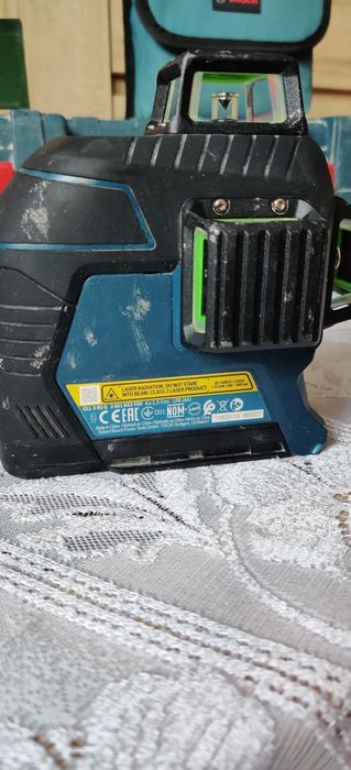 Laser liniowy GLL 3-80 G Professional