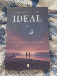 "Ideal" Kinga Macowicz.