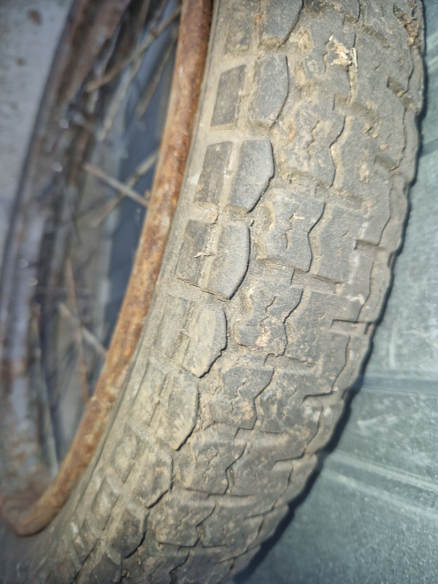 Opona+obręcz 1,85-18"wsk 125 175 shl m11 Stomil prl