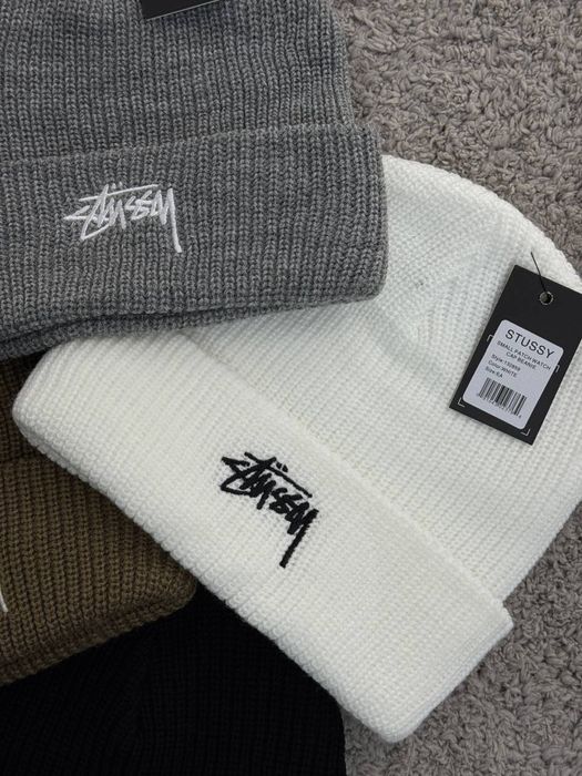 Шапка Stussy чорна/ зимня шапка стусі біла/ шапка унісекс на зиму