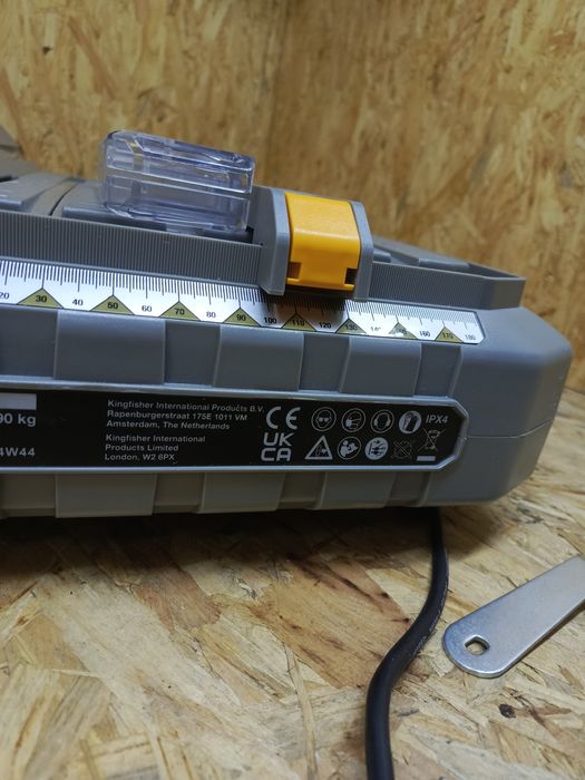 Przecinarka do płytek na wodę