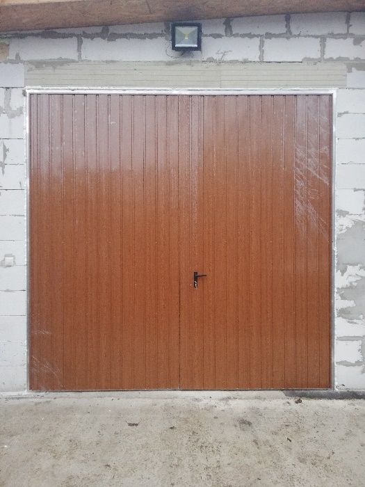 Brama garażowa , bramy pod wymiar