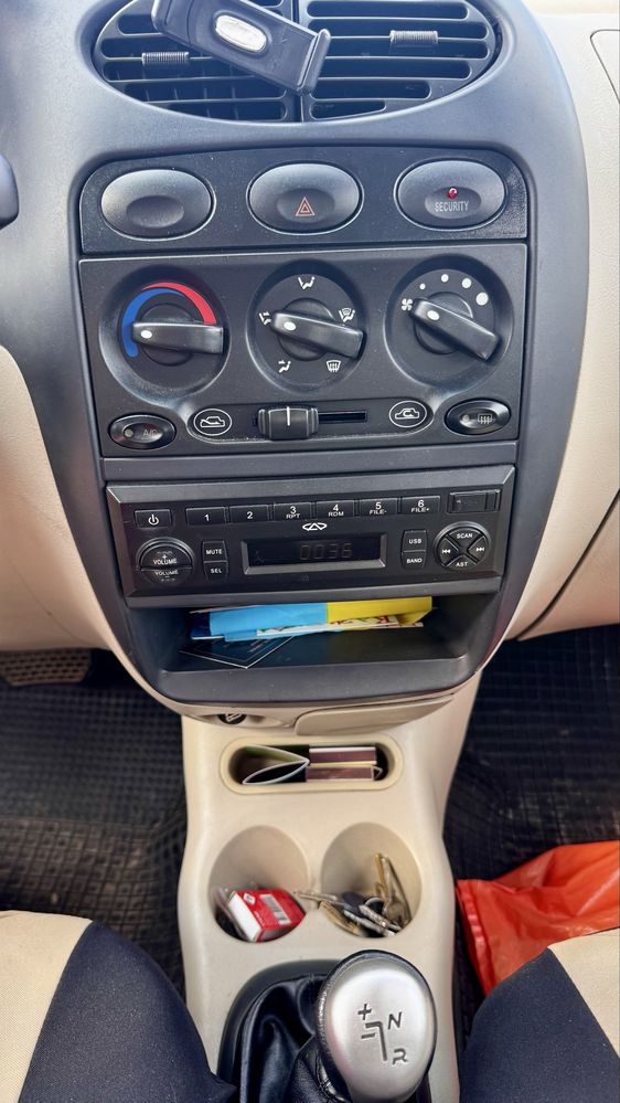 Продам машину Chery QQ 1.1 автомат