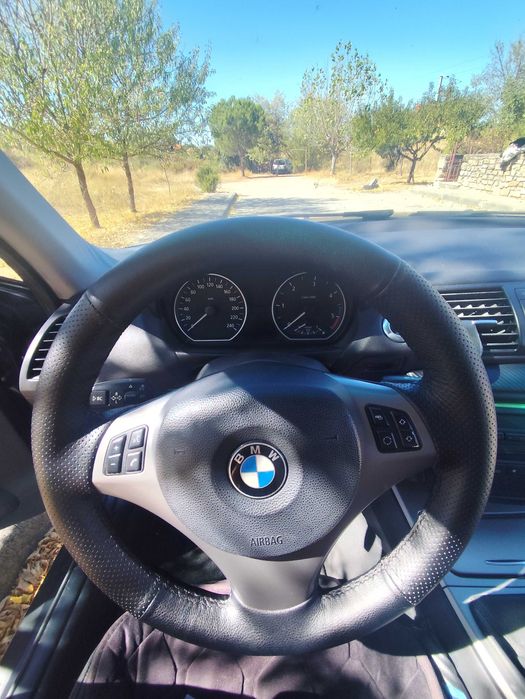 BMW 120 D modelo E87 163 cv com teto de abrir