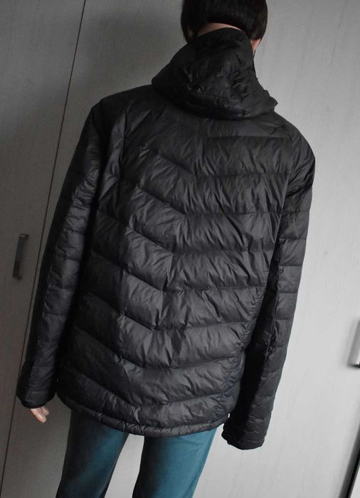 Kurtka zimowa XL puchowa pikowana z kapturem ciepła Jack Wolfskin