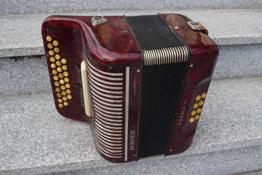 Concertina HOHNER 3 Voz Tonalidade La, N 216