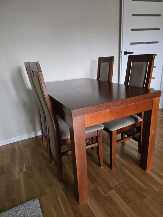 Stół i krzesła + ława