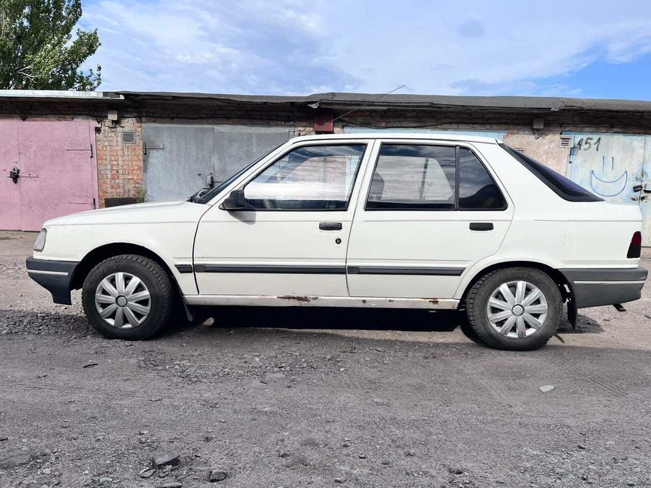 Продам Peugeot 309 1992року