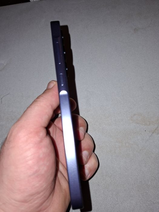 Продам Samsung A35