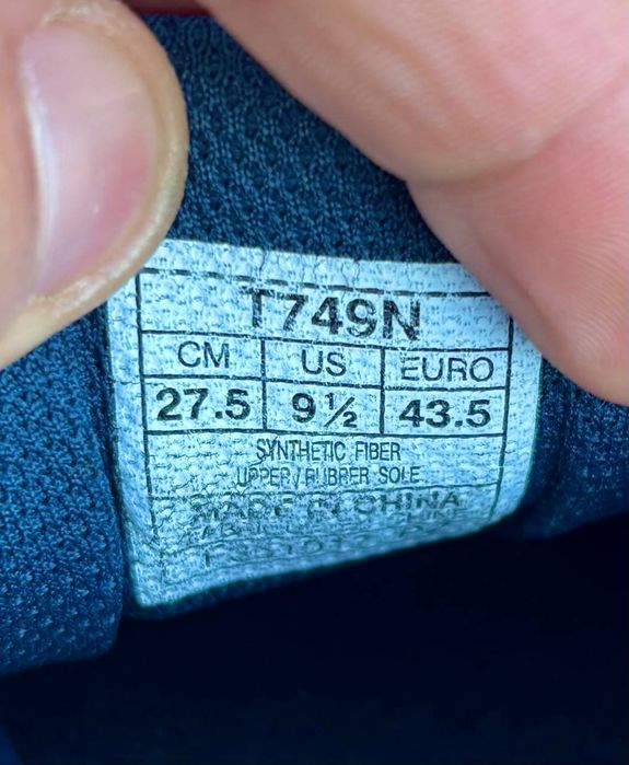 Кросівки Asics оригінал