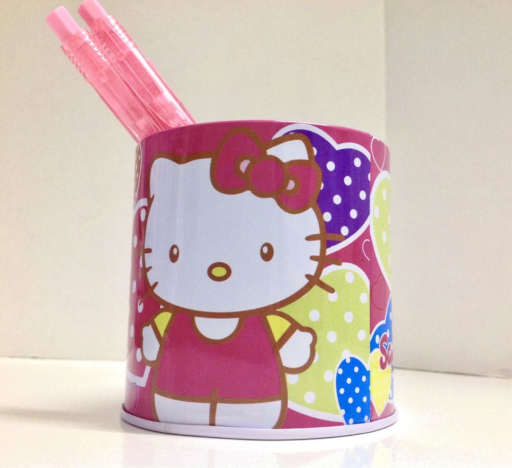 Lata Hello Kitty para canetas