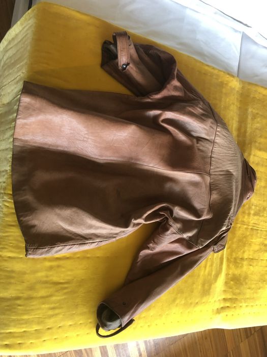 Casaco cabedal usado