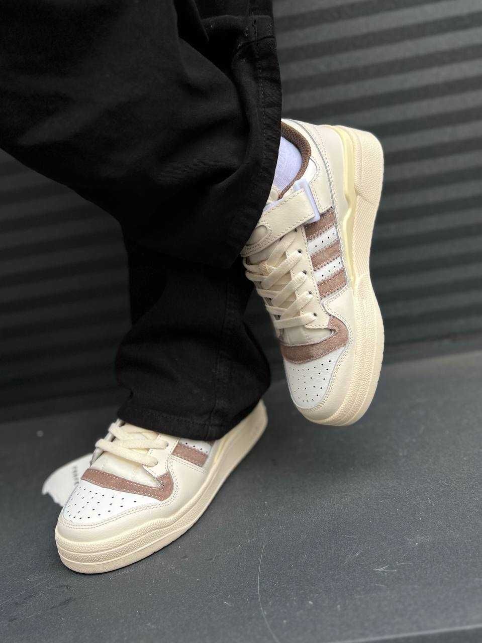 Forum 84 Low Brown/Cream
