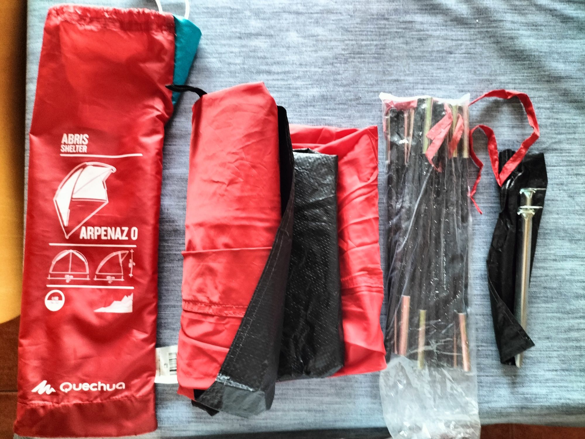 Vendo abrigo Quechua
