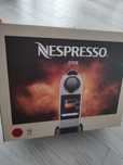 Máquina de café NESPRESSO Nova em CAIXA
