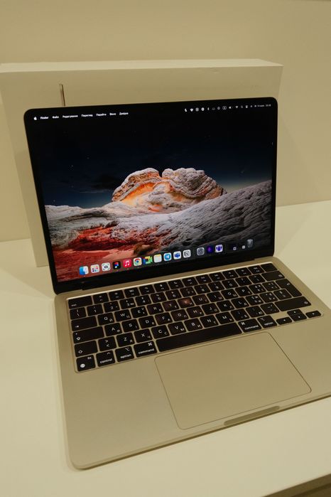 MacBook Air 13,6 M2