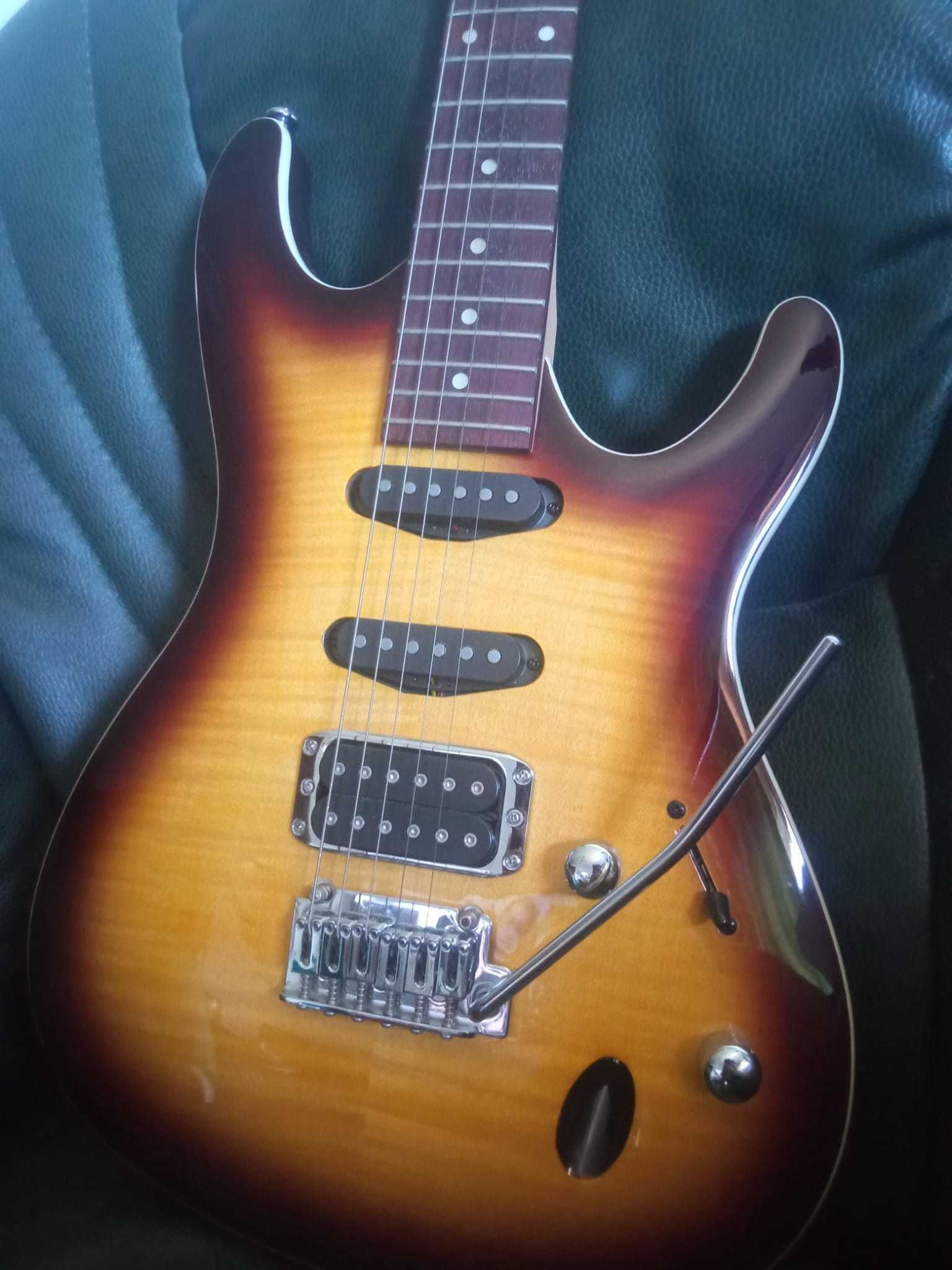 Guitarra Ibanez SA260FM-VLS