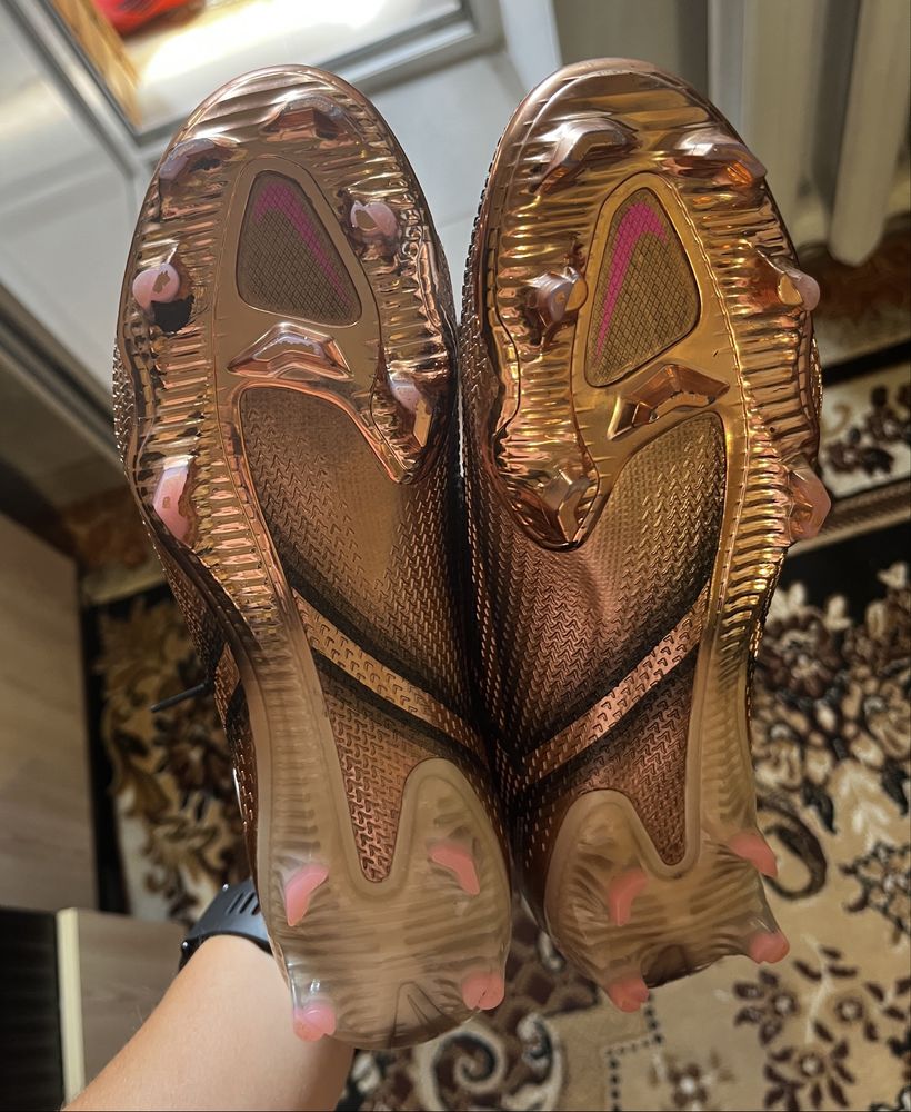 Size: 40/ Nike Phantom GT 2 2022 World Cup Boots Leaked