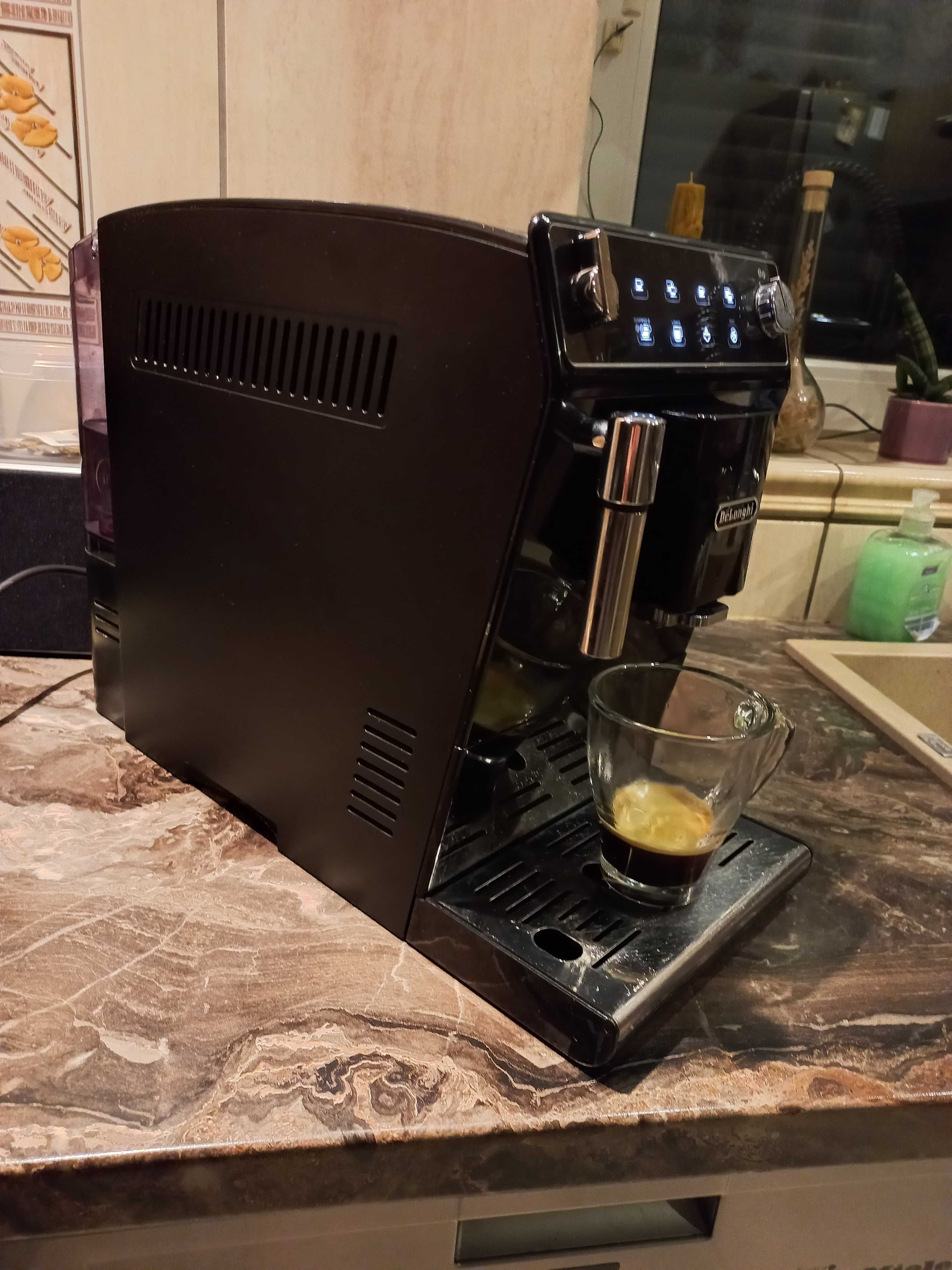 Ekspres De’Longhi Autentica ETAM ze spieniaczem mleka