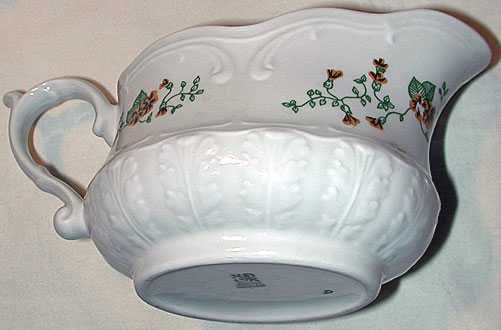 Porcelanowa Sosjerka Sygnatura Włocławek w Stylizowane Kwiatki z PRL-u