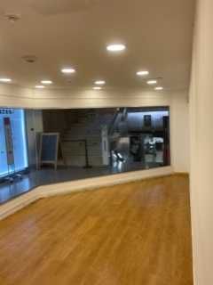Aluga-se loja 40m2 centro Lisboa Avenidas Nova