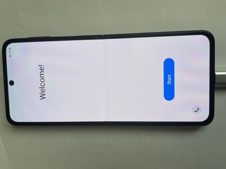 Samsung Galaxy Z Flip3