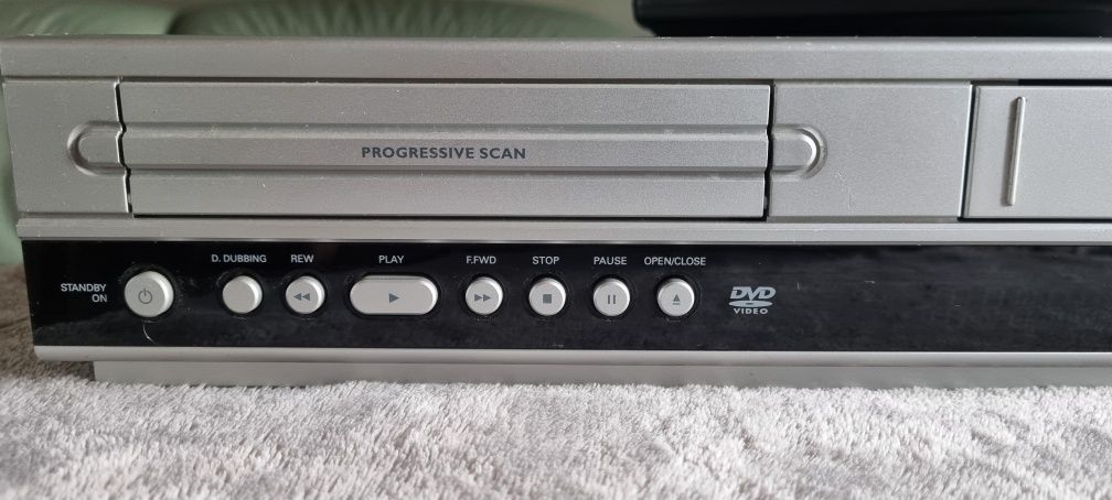 Philips DVP3350V combo DVD VHS
