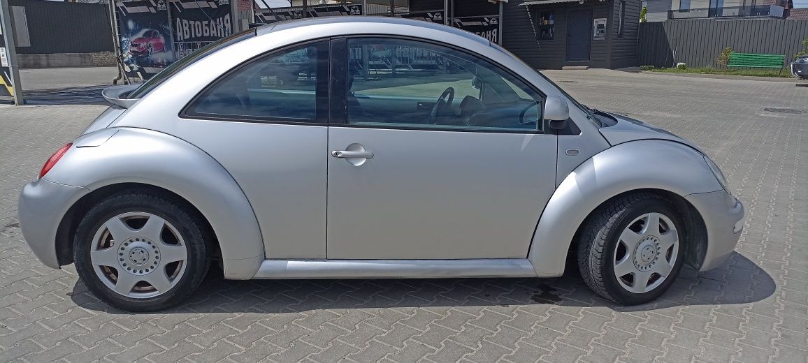 Продам VW New Beetle