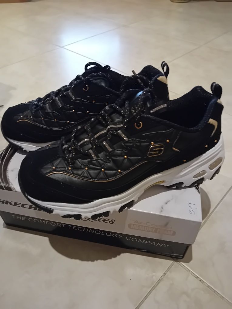 Sapatilhas skechers novas