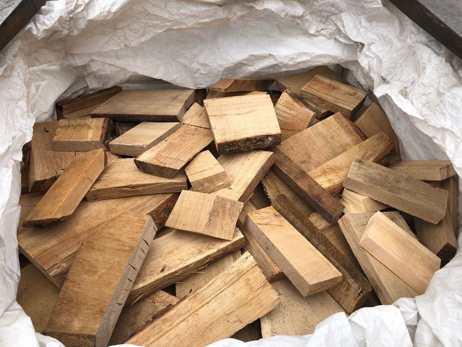 Drewno Opałowe Dębowe pocięte Opał po suszarni Dąb Big Bag 1m3