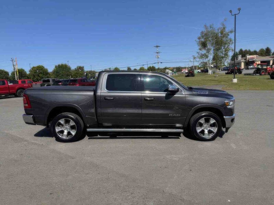 RAM 1500 Laramie      2020