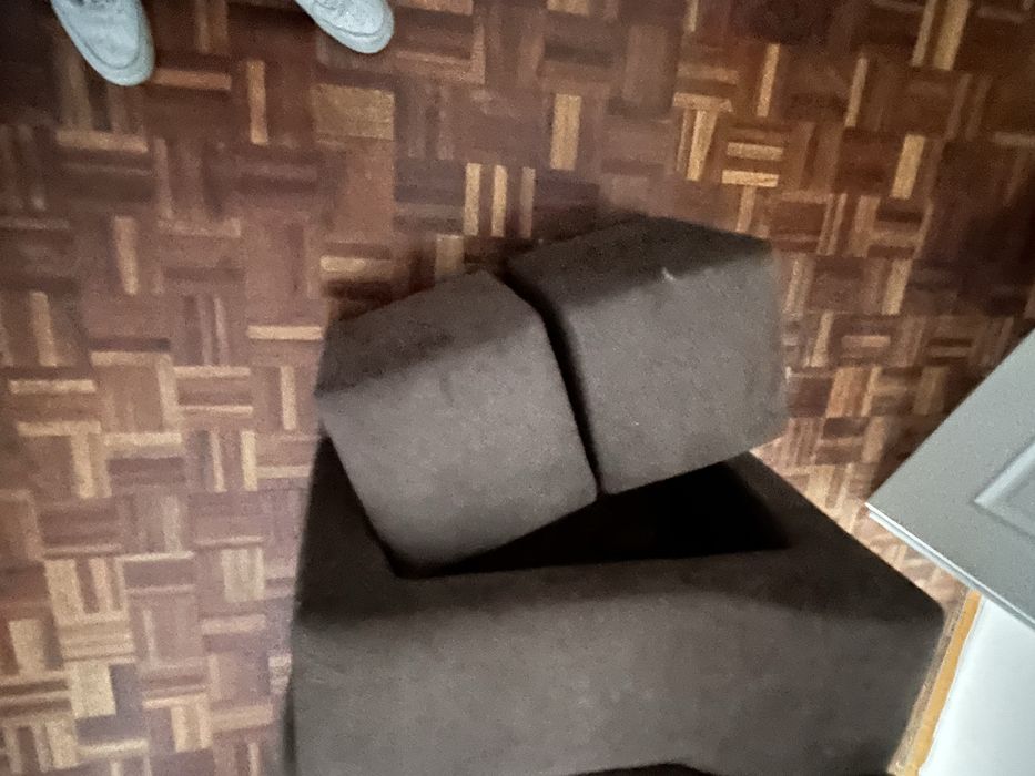 Sofa em L castanho