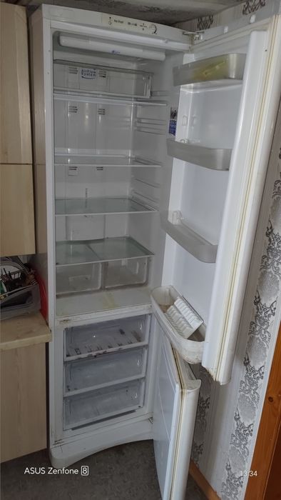 Холодильник indesit, no frost