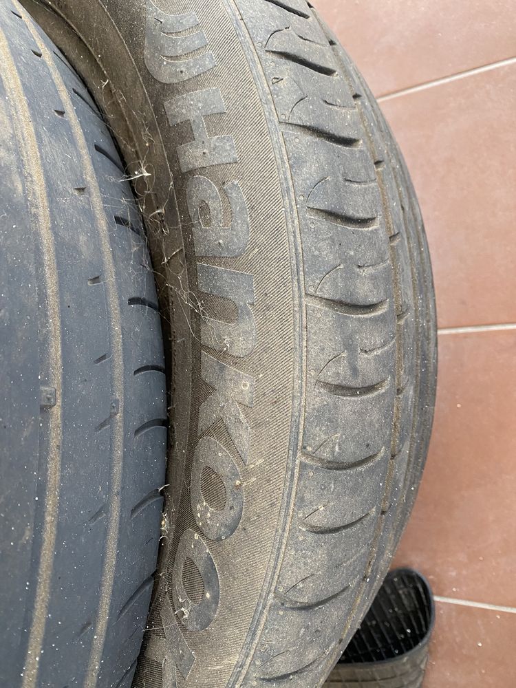 3 Pneus hankook 235/55/19