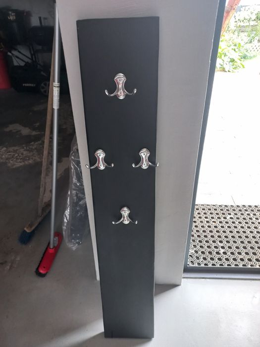 Wieszak do przedpokoju