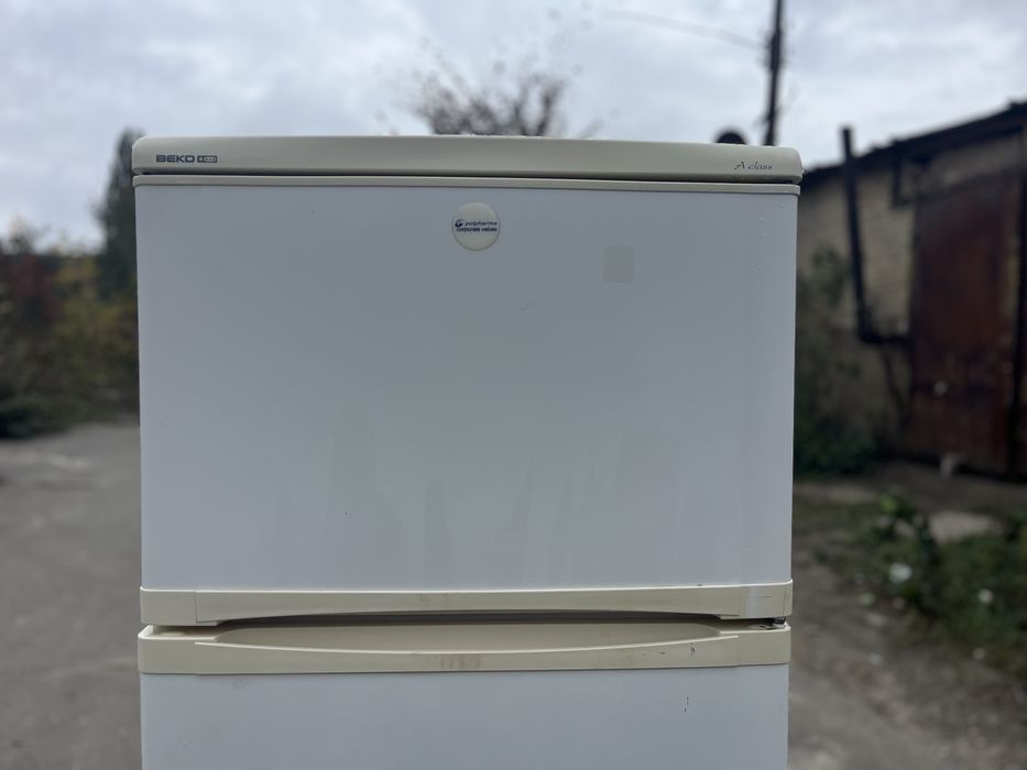 Холодильник BEKO