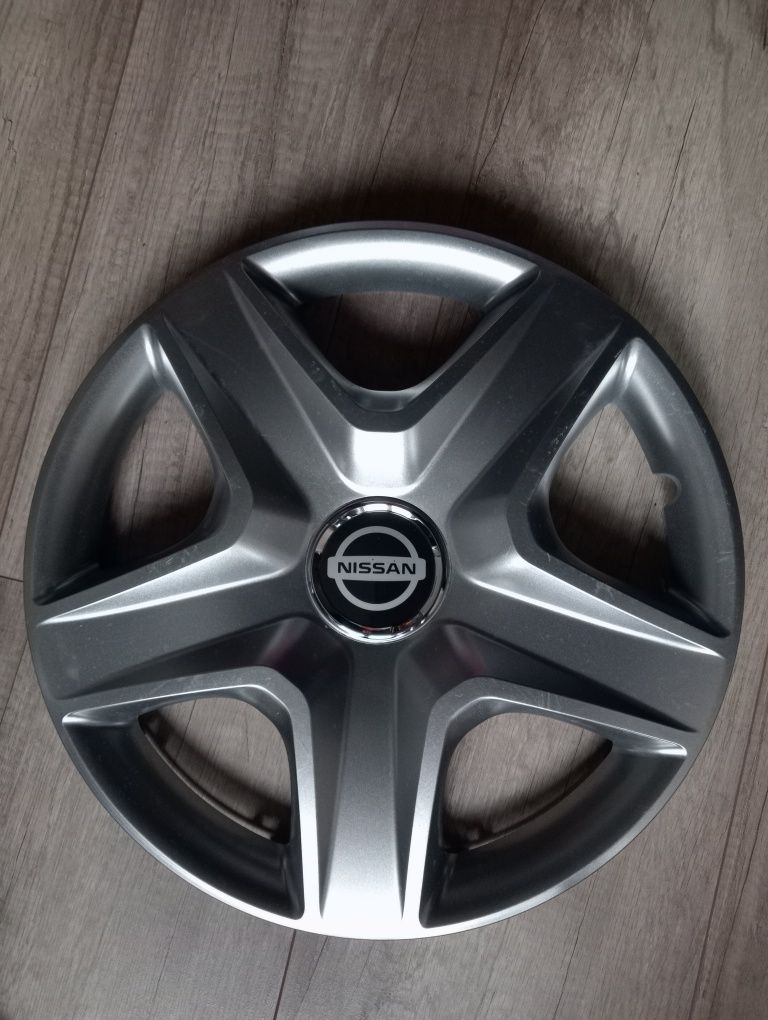 Ковпаки на колеса NISSAN R15