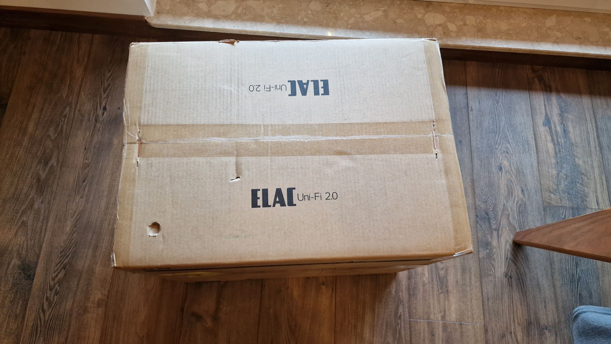 Elac Uni-Fi 2.0 UB52