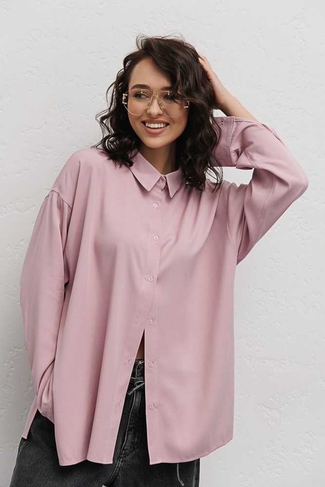 Подовжена жіноча сорочка oversize