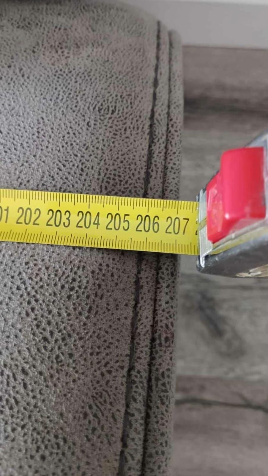 Sofá cinzento 3 lugares com elevatório