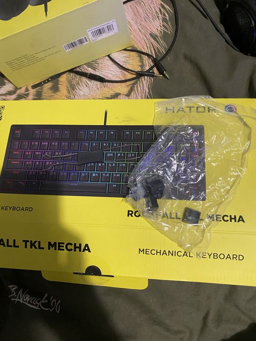 Клавіатура Hator rockfall tkl mecha